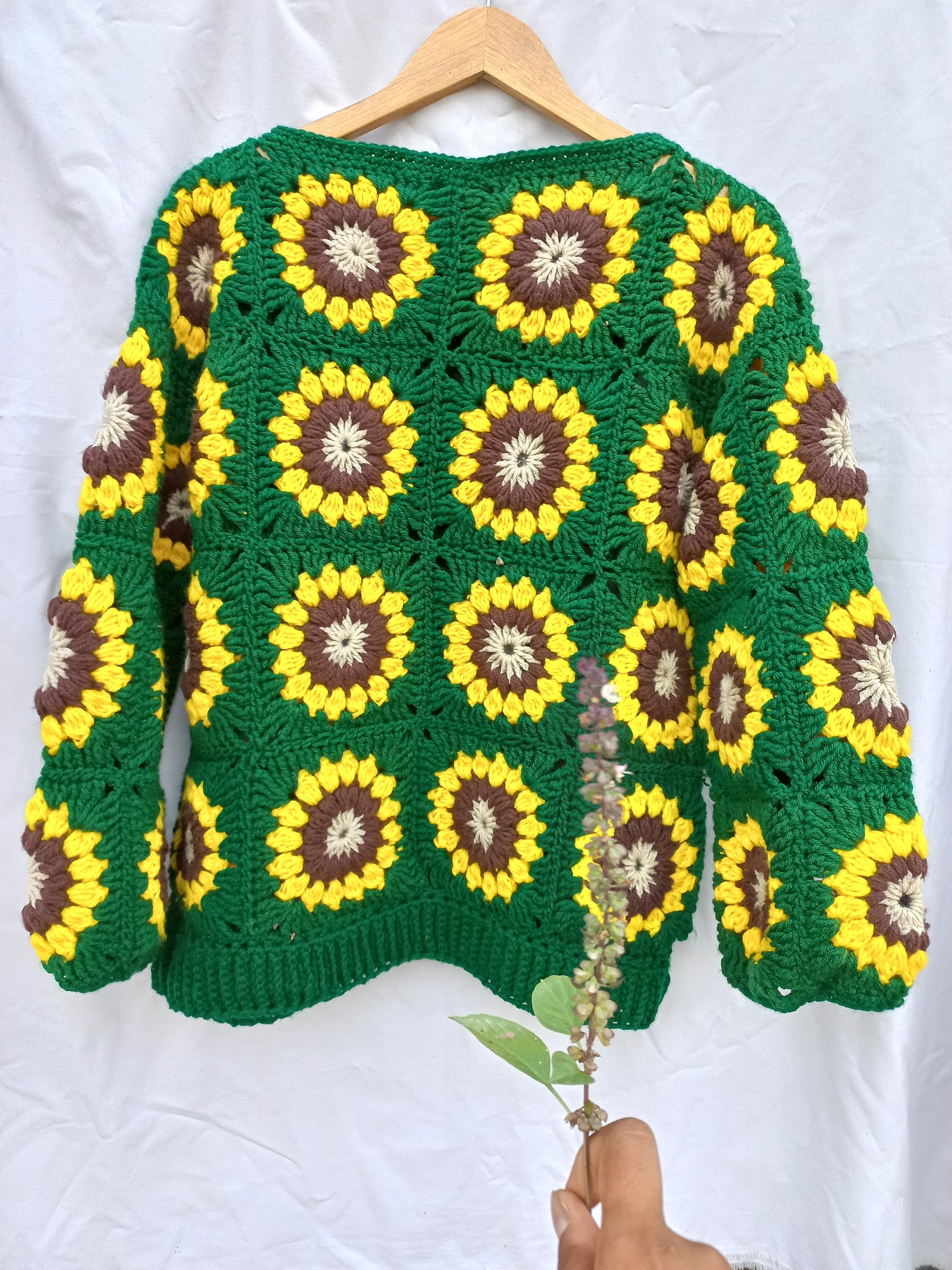 Sunflower sqaure Jumper