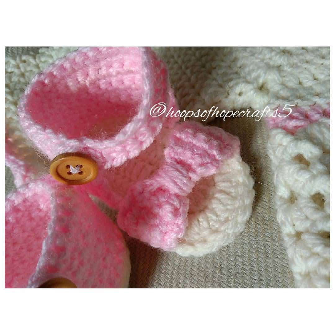 Pink shell frock set