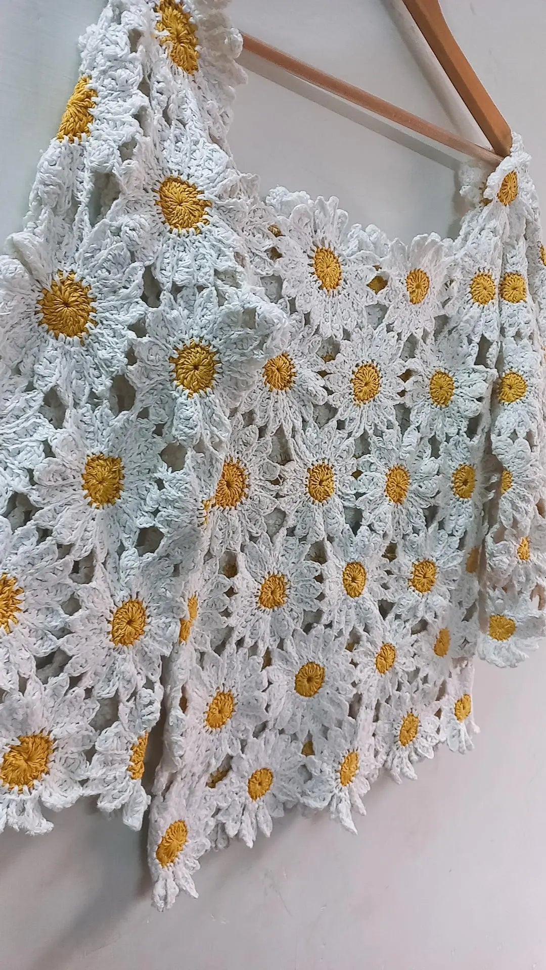 Daisy's top