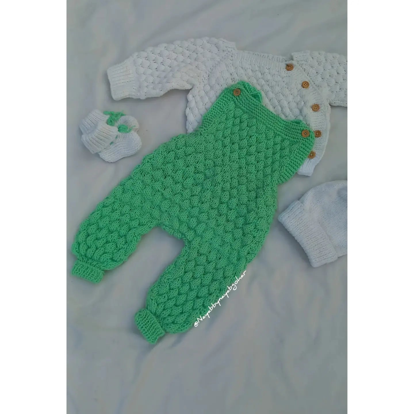 Bobble dungree set