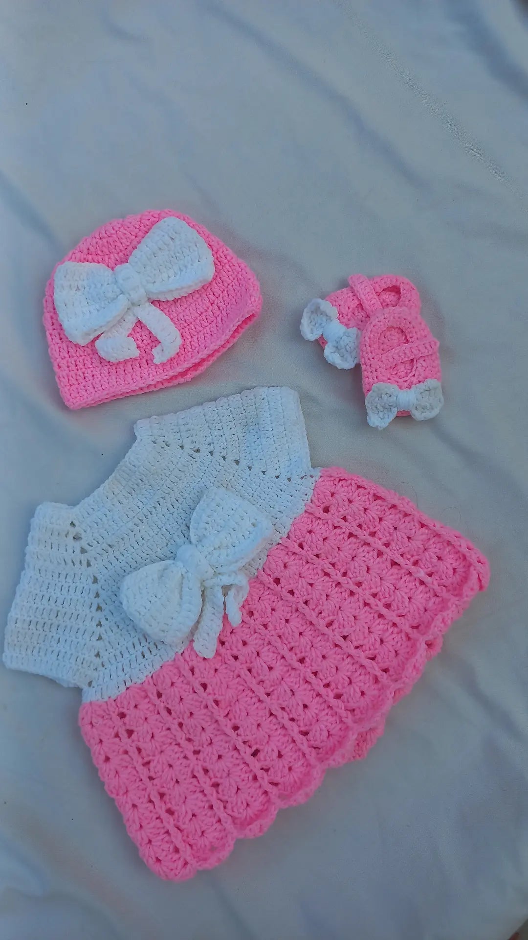 Pink bow set