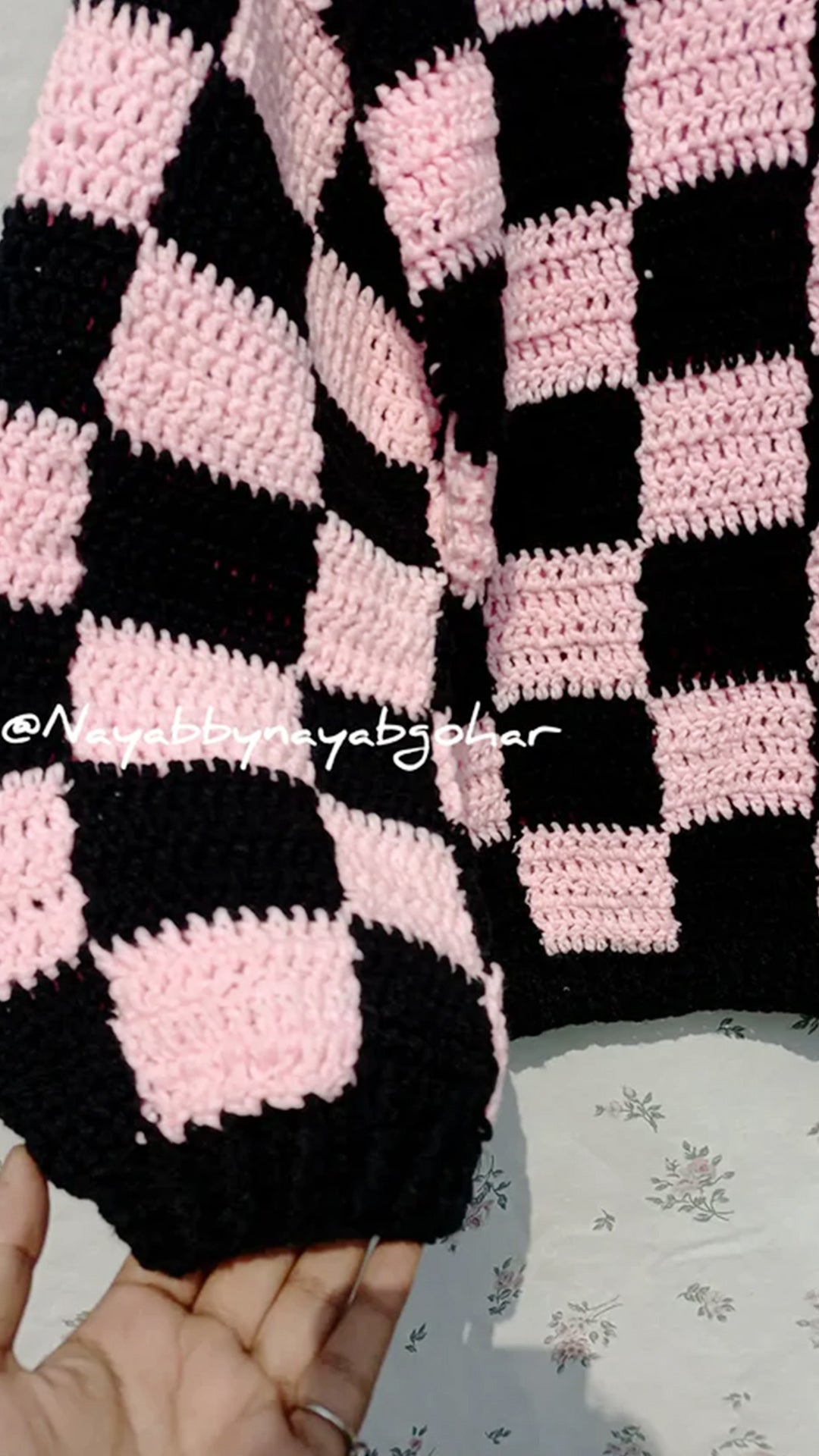 Gingham pullover