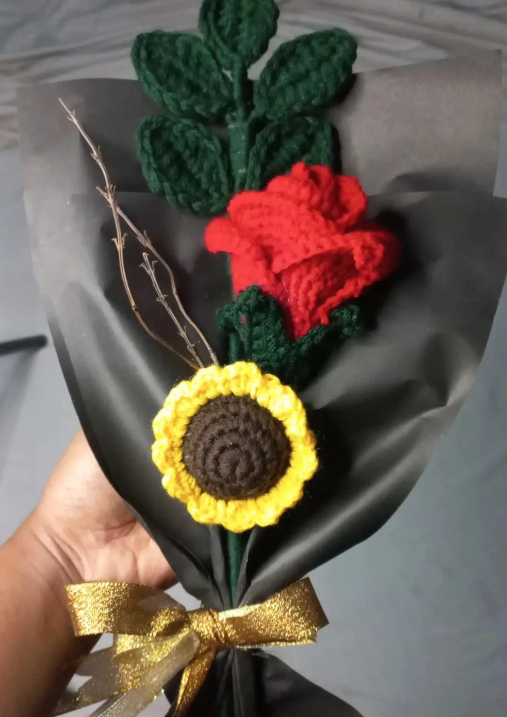 Half bloom rose bouquet