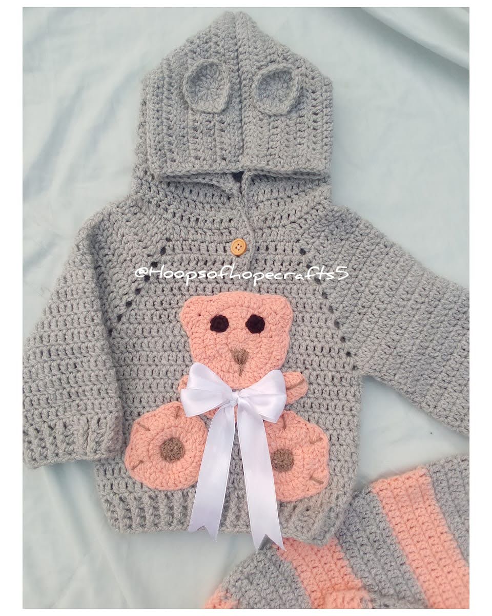 Bear hoodie set