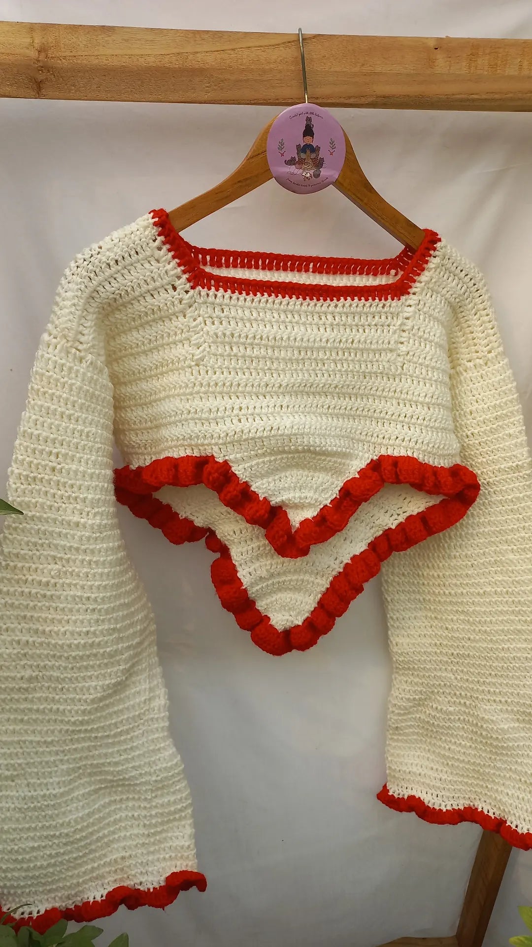 Heart-frills croptop