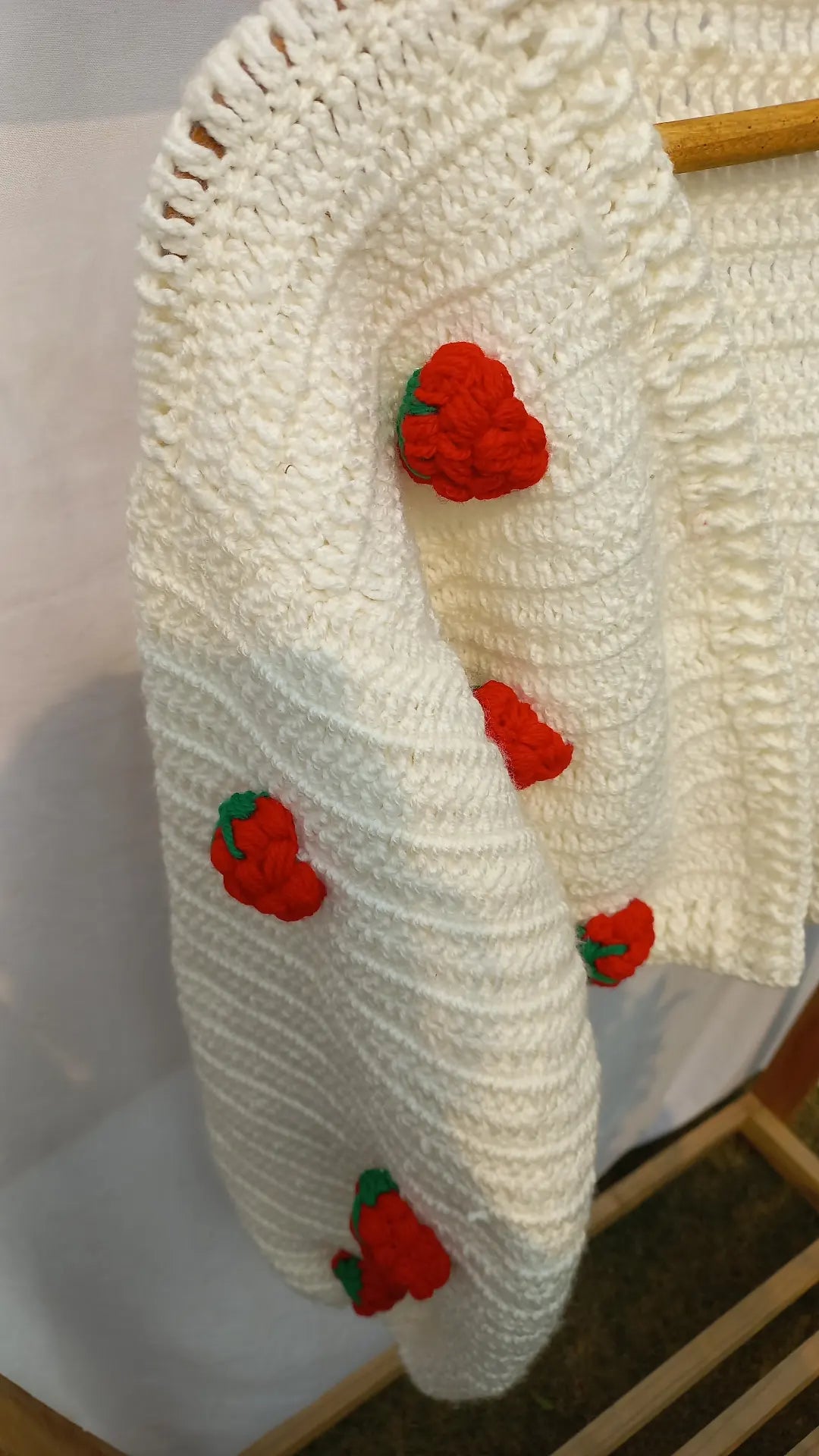 Strawberry cropped cardigan