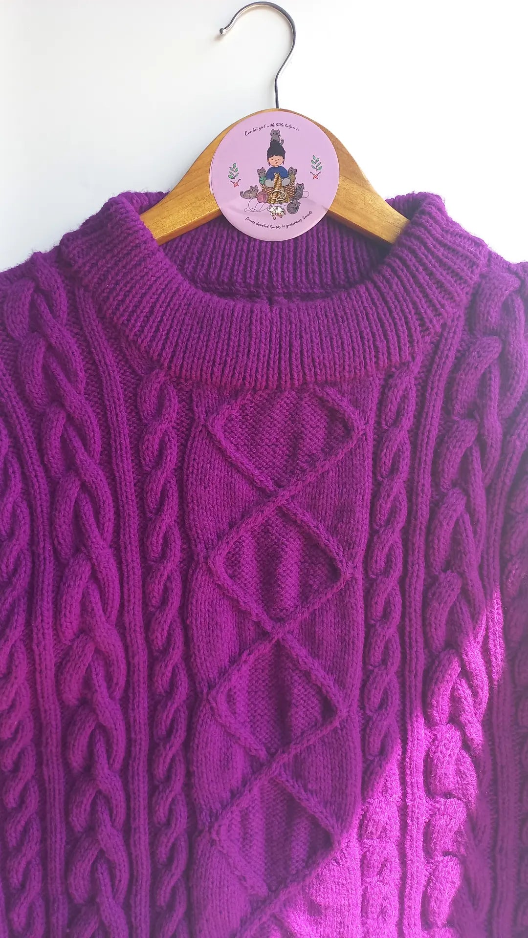Cabled pullover