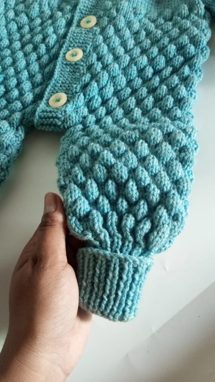 Bubble romper set in soft turquoise.