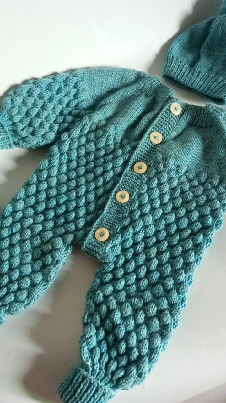 Bubble romper set in soft turquoise.