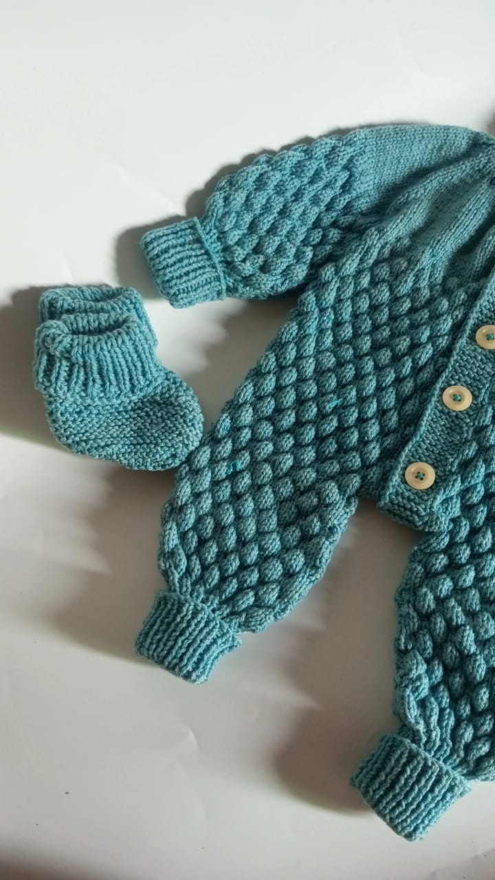 Bubble romper set in soft turquoise.