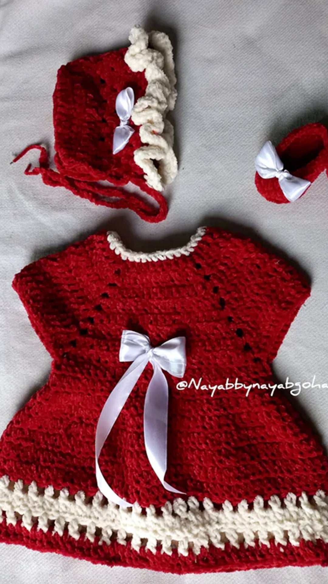 Velvet frock&bonnet set