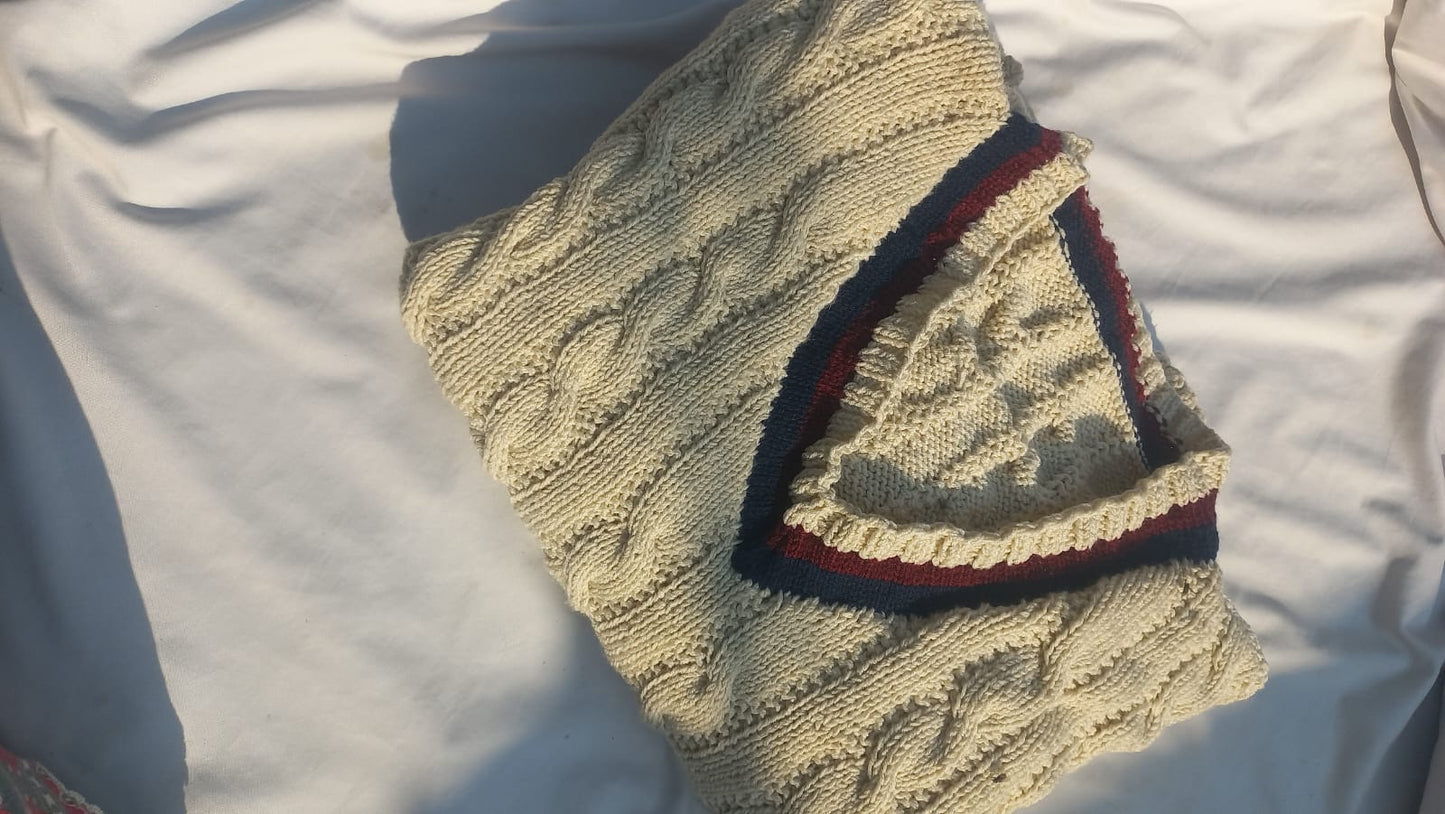 Classic cabled pullover