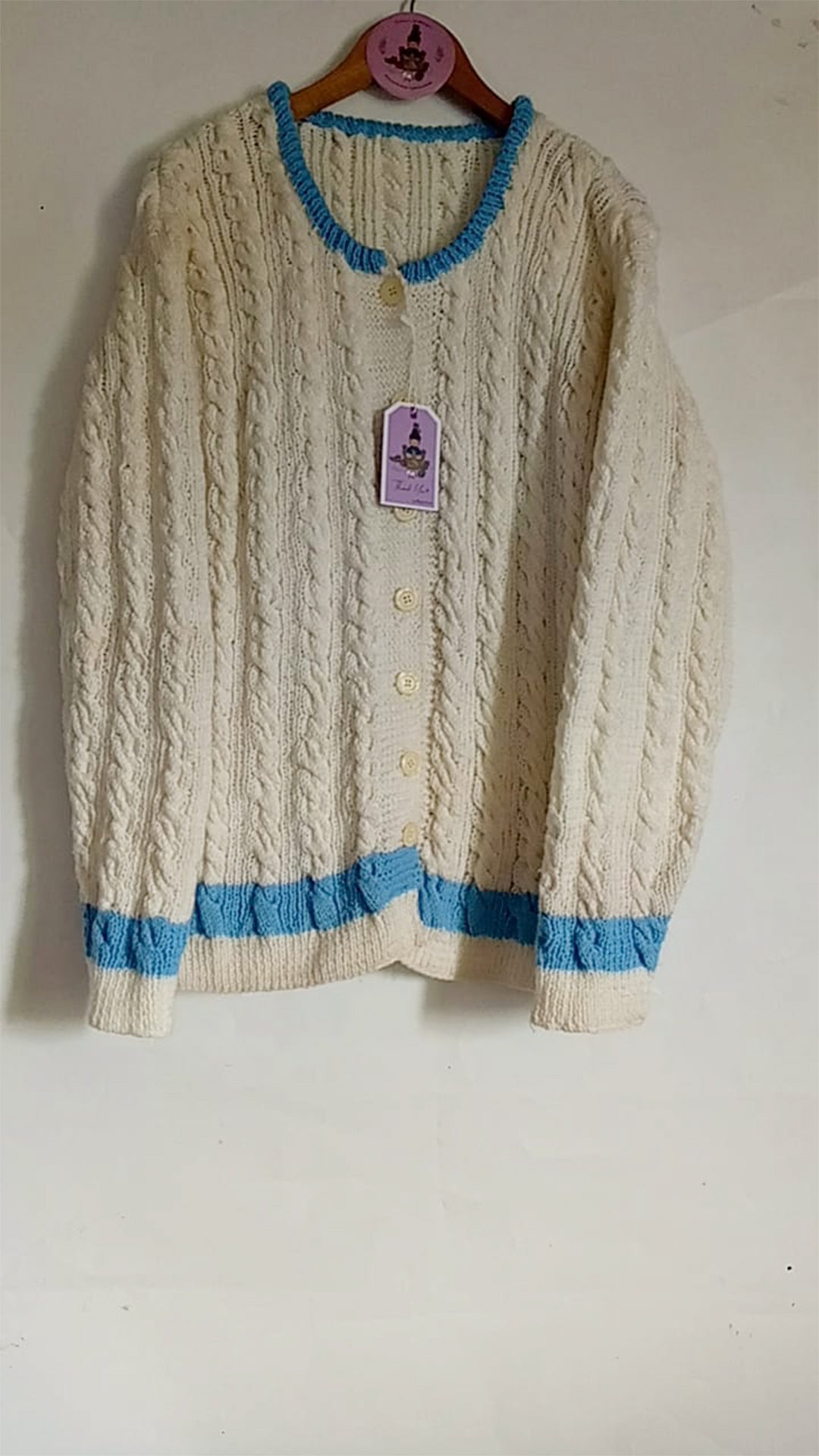 Cabled offwhite cardigan